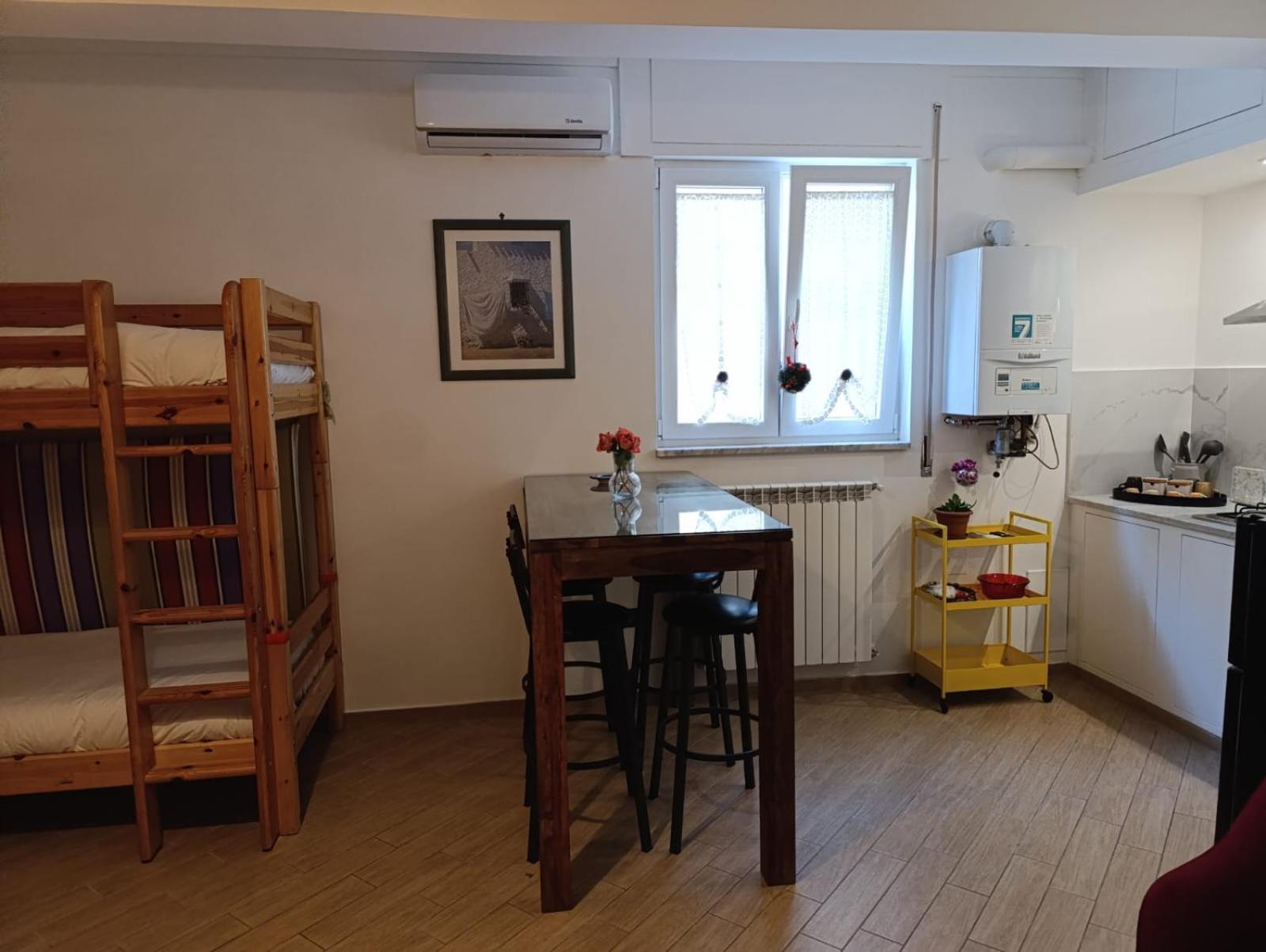 Apartment La Dolce Vita, Vomero Naples